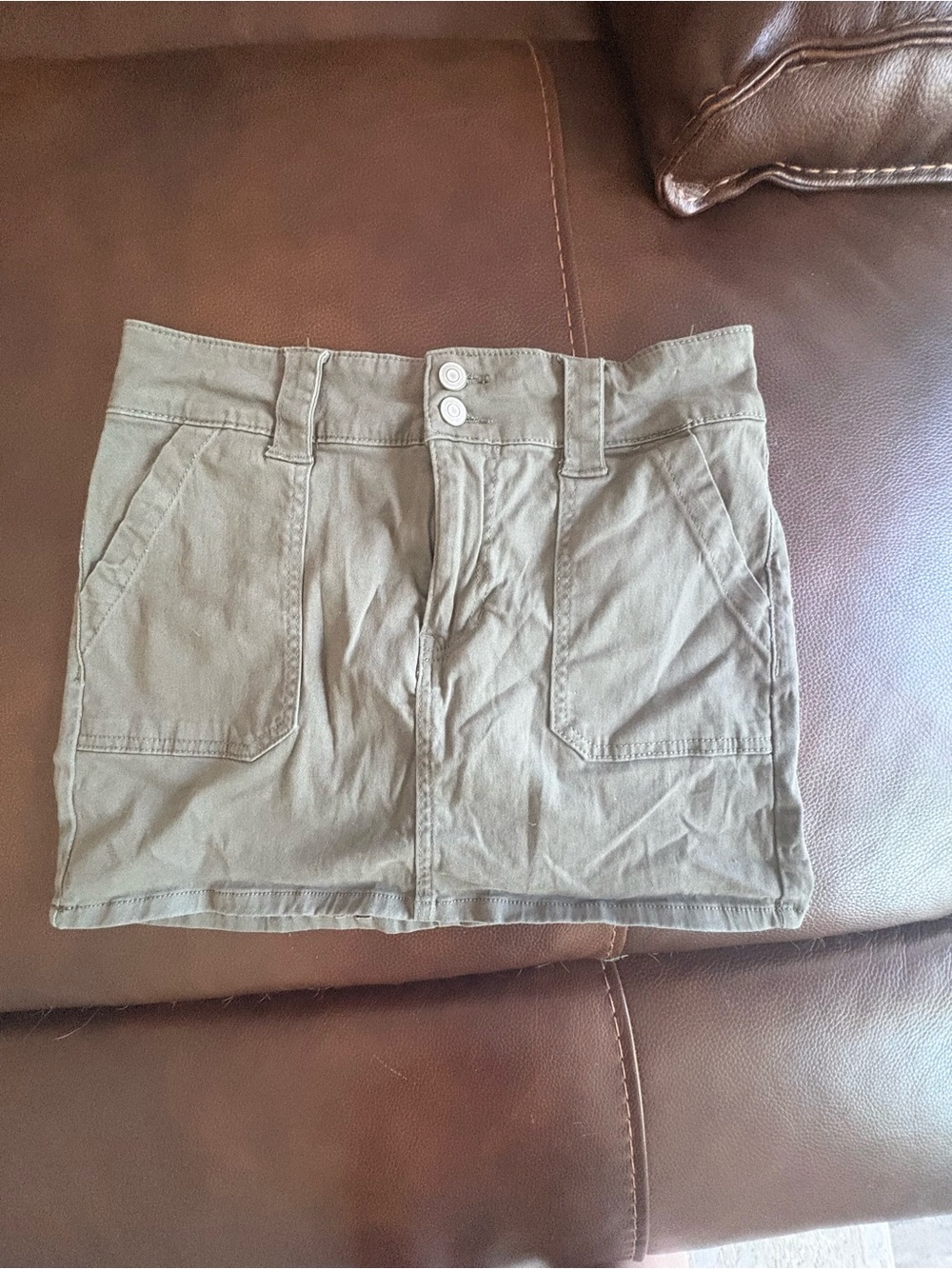Casual Olive Mini Skirt with Front Pockets